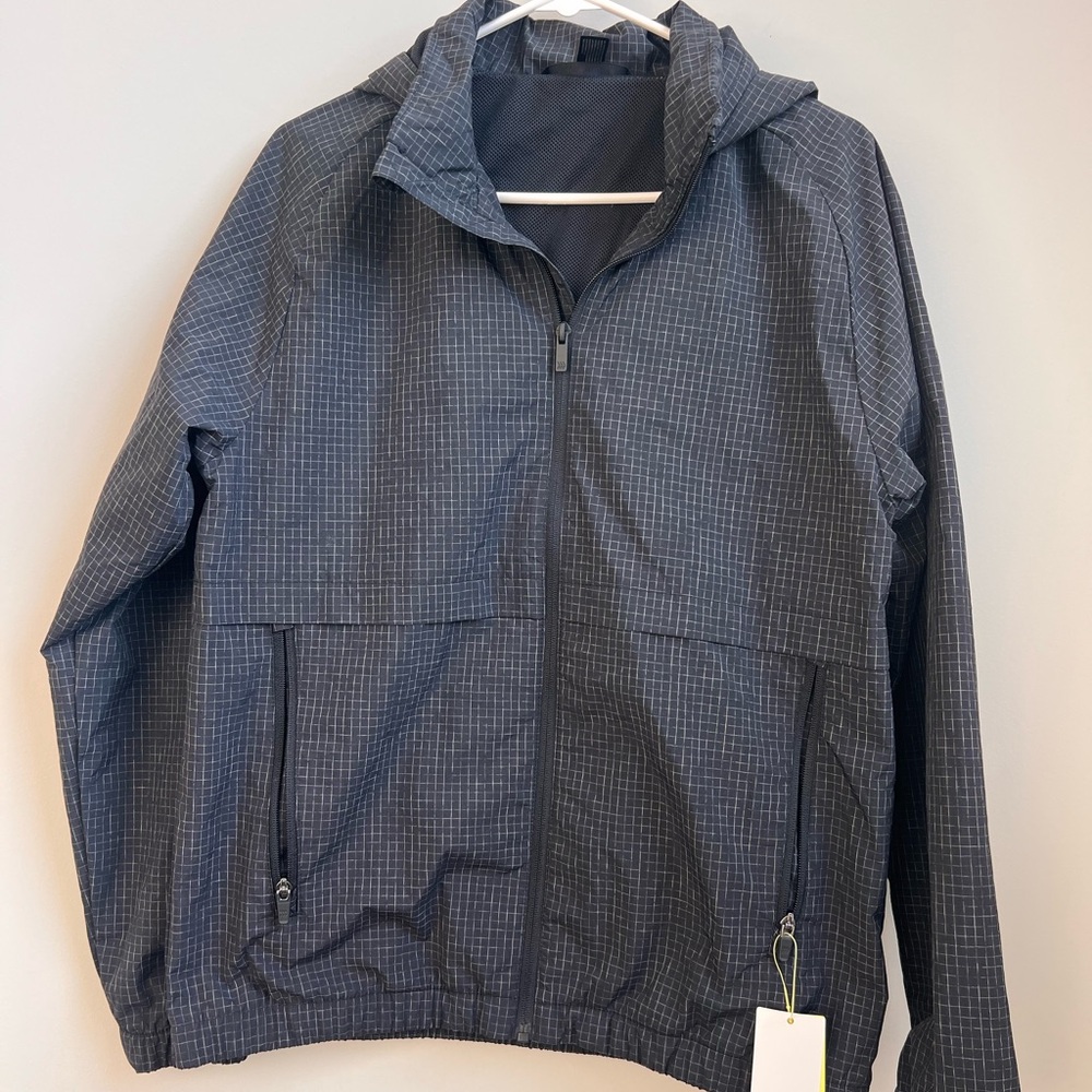 All in Motion Men's Dark Gray Checkered Windbreaker